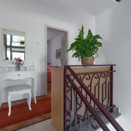 Anamarija Apartments Near The Beach And The Fantastic Adria Sea With Over 10 Small Islands Close By Funtana Esterno foto