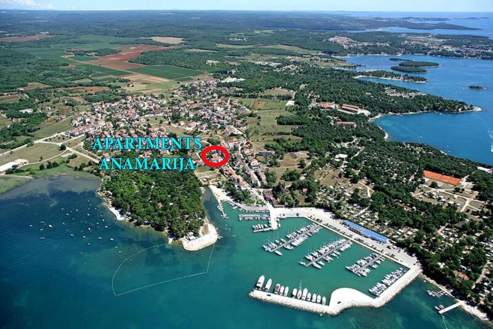 Anamarija Apartments Near The Beach And The Fantastic Adria Sea With Over 10 Small Islands Close By Funtana Esterno foto