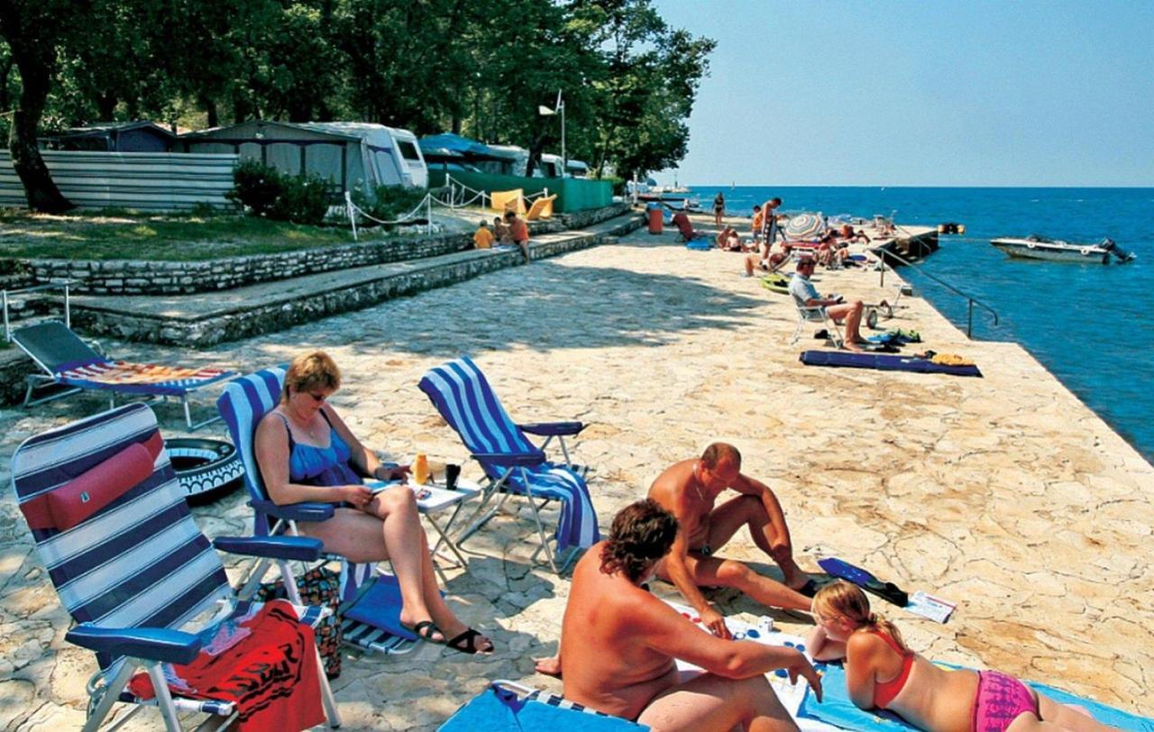 Anamarija Apartments Near The Beach And The Fantastic Adria Sea With Over 10 Small Islands Close By Funtana Esterno foto