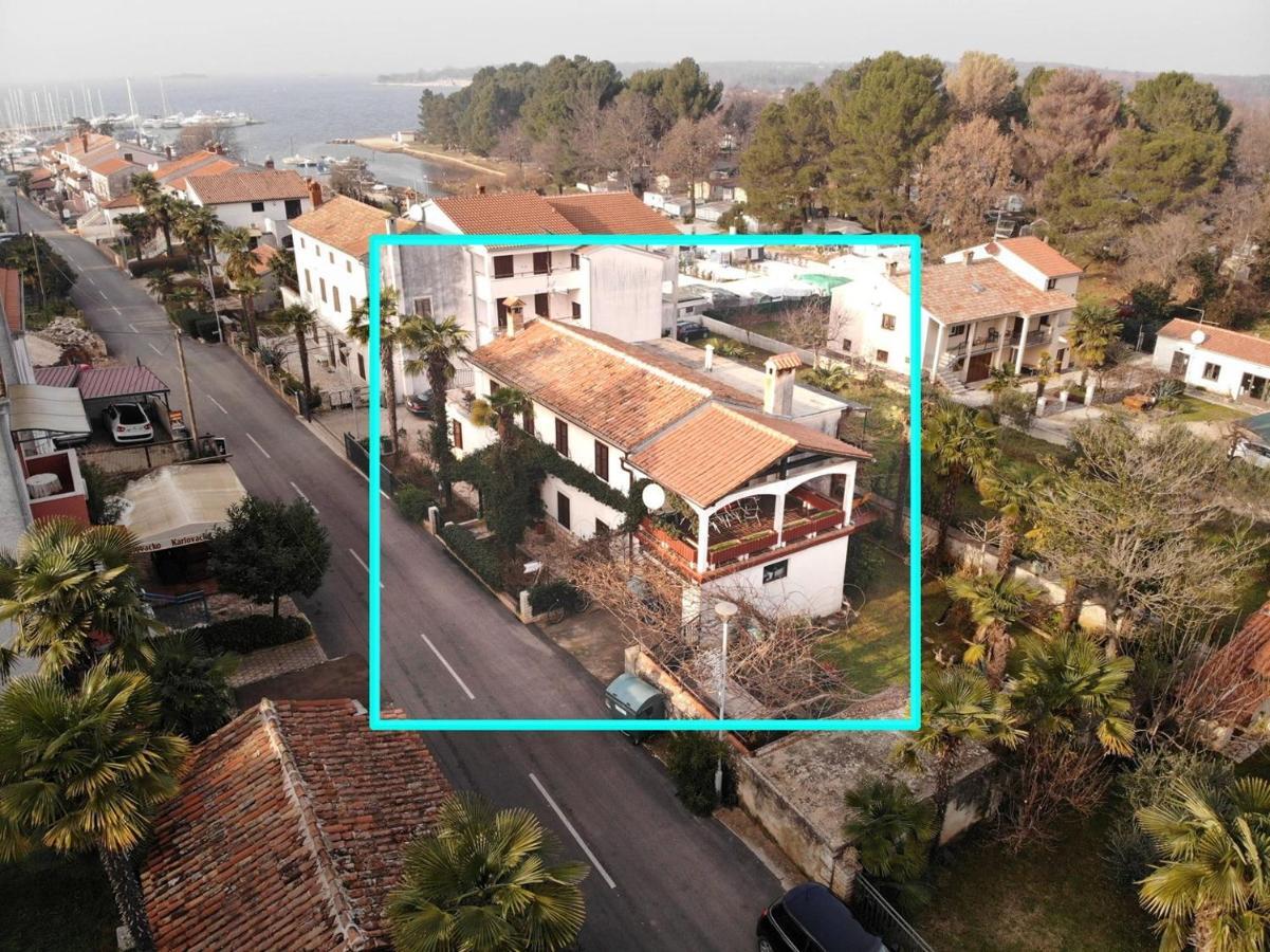 Anamarija Apartments Near The Beach And The Fantastic Adria Sea With Over 10 Small Islands Close By Funtana Esterno foto